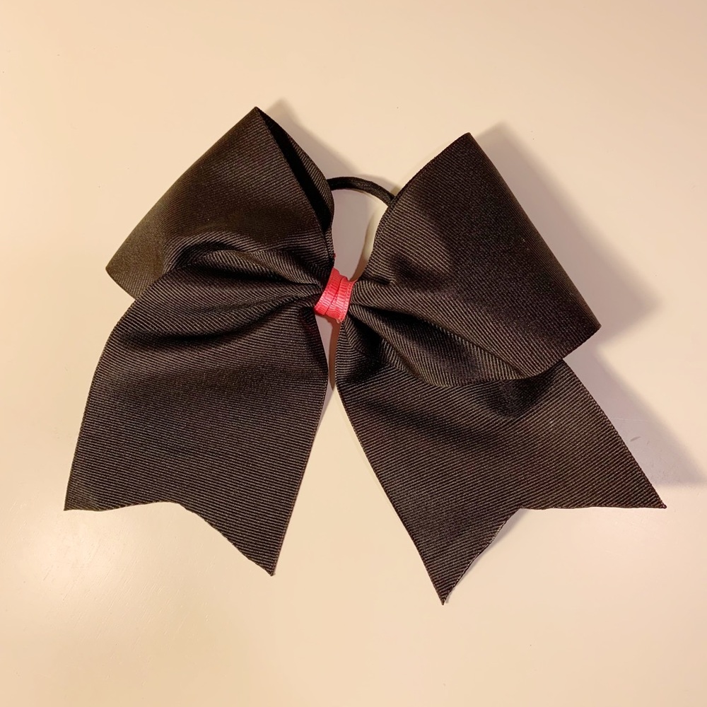 Black and Pink Cheer Bow 🌺WE TAKE OFFERS🌺